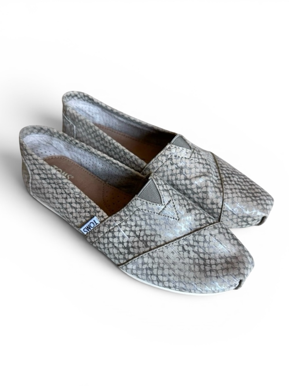 New TOMS Snakeskin Slip-On Canvas Flats Neutral Snake Print Travel Shoe 6.5